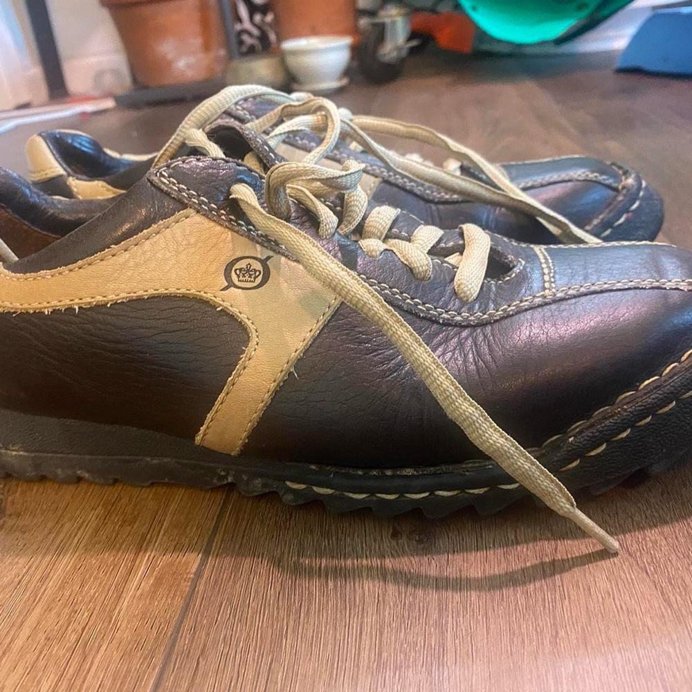 Born Black and Tan Women's Sneakers